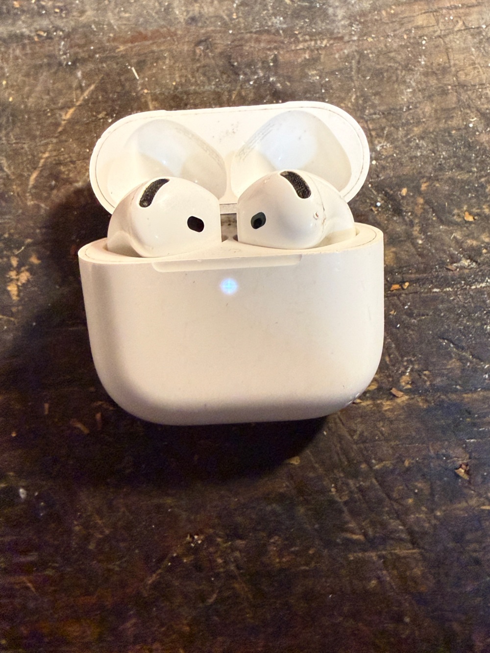 Apple AirPods (4) Wireless Earbuds in White (ANC)
